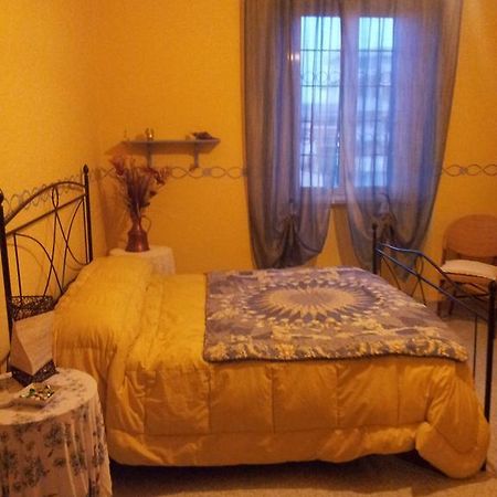 Bed and Breakfast Il Casaletto Di Laura Fiumicino Zimmer foto